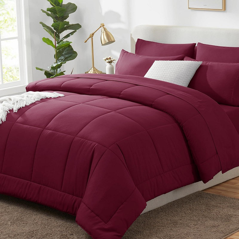 Luxury 3-Piece Comforter Set - Ultra-Soft Microfiber Bedding with 2 Matching Shams, Minimalist Design for All-Season Comfort