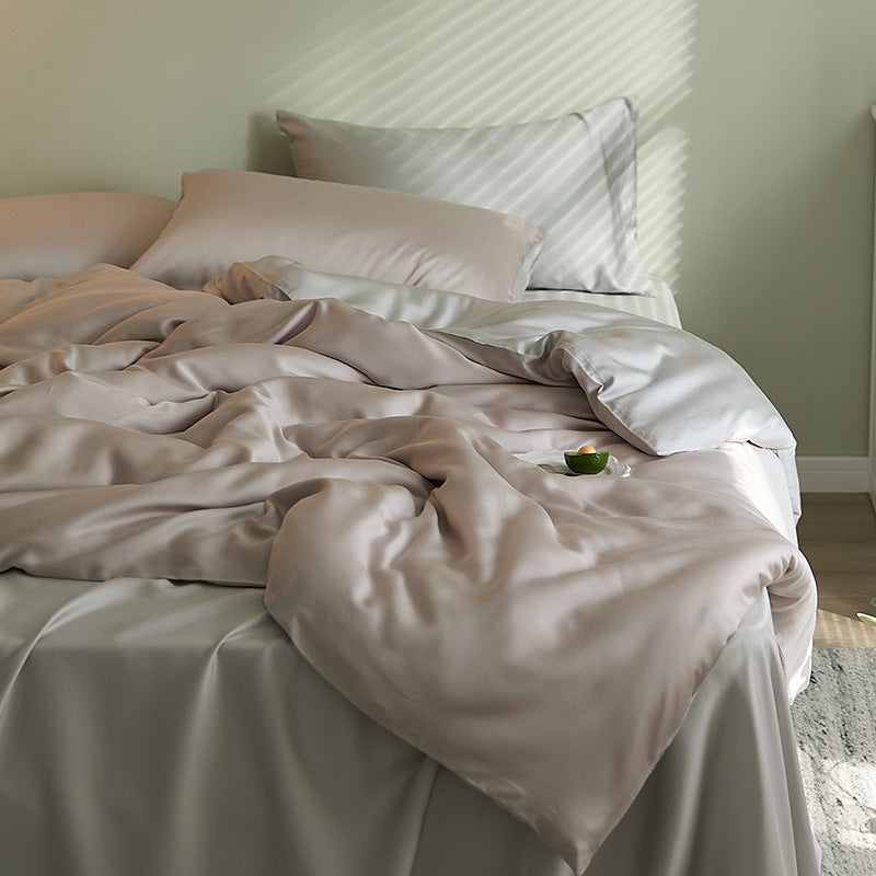Luxury Lyocell Tencel Comforter with Mulberry Silk BlendPerfect for Hotel-Level Comfort at Home
