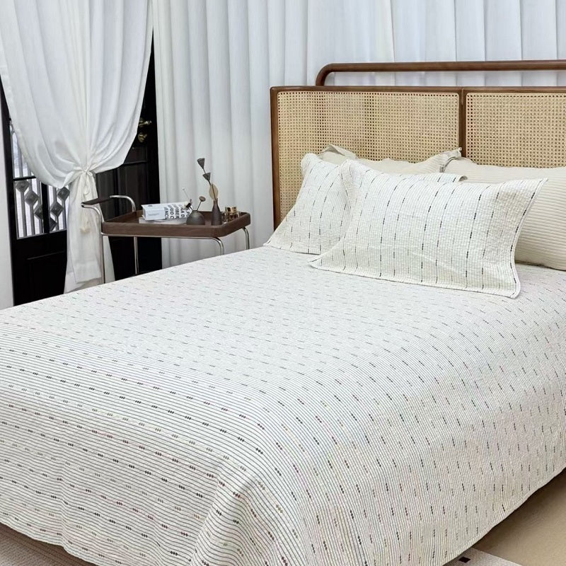 Premium 100% Cotton Bed Cover: Featuring Delicate Rice Grain Embroidery for a Modern Minimalist Touch