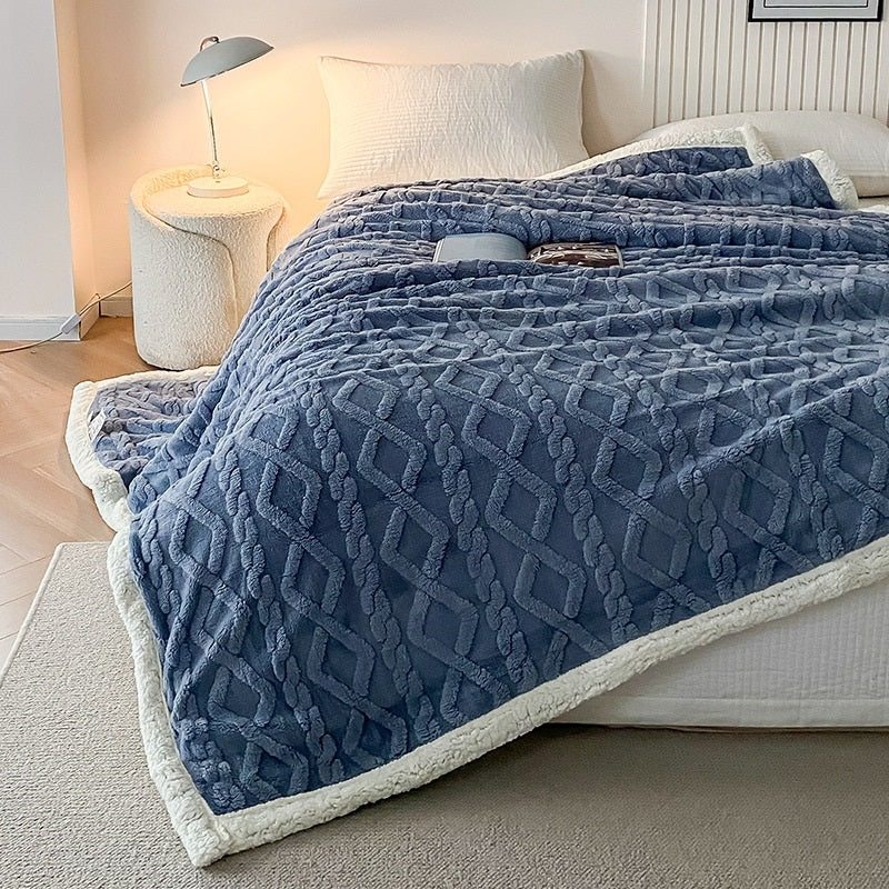Dual-Sided Fleece & Sherpa Comforter. High-Gram Weight for Superior Warmth Without the Weight. Anti-Static, Non-Shedding, and Chic 3D Woven Design