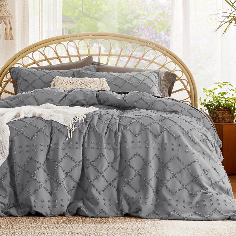 3-Piece Shabby Chic Boho Bedding Set - Tufted Embroidery Design, Modern Farmhouse Style Textured Comforter Cover