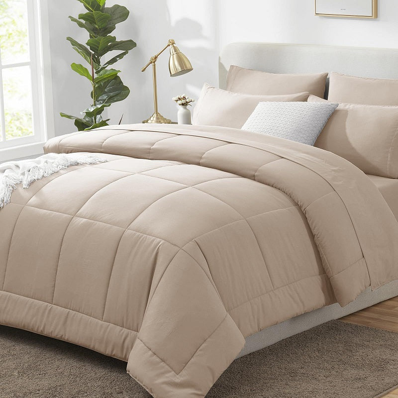 Luxury 3-Piece Comforter Set - Ultra-Soft Microfiber Bedding with 2 Matching Shams, Minimalist Design for All-Season Comfort