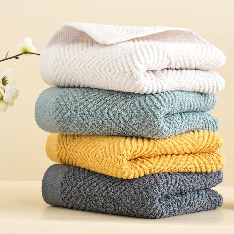 Long-Staple Cotton Towel Set | Ultra-Soft & Highly Absorbent | Quick-Dry 3D Geometric Honeycomb Weave | Includes Bath Towel & Face Towels for Bathroom