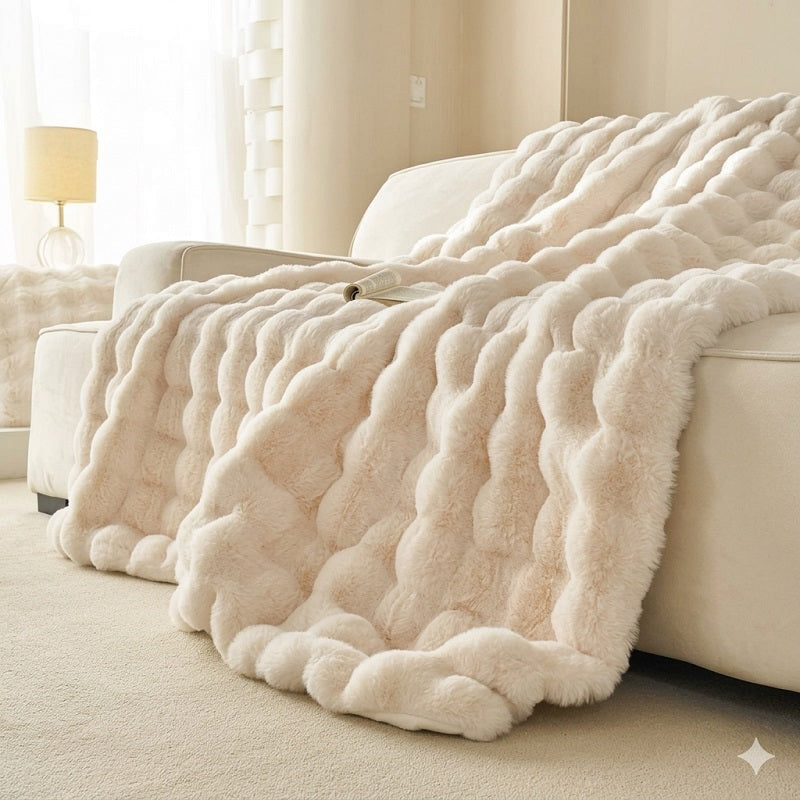 Indulge in the Velvety Softness of Shilucheng's Premium Flannel Fleece Blanket